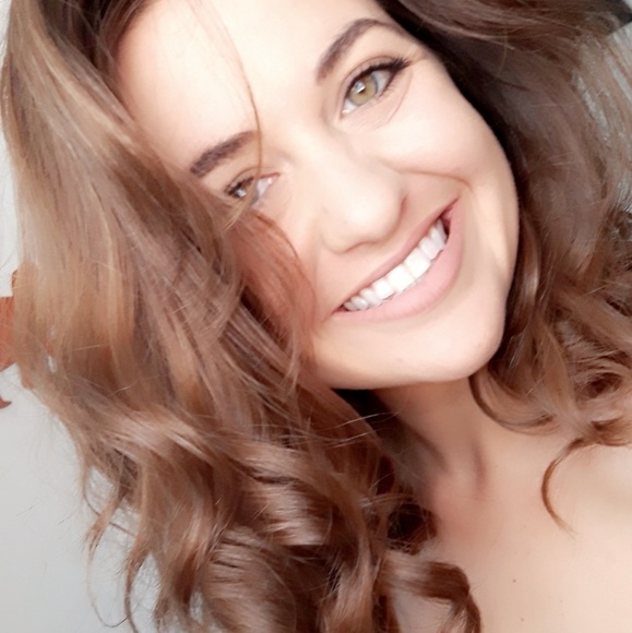 nicoleraec90